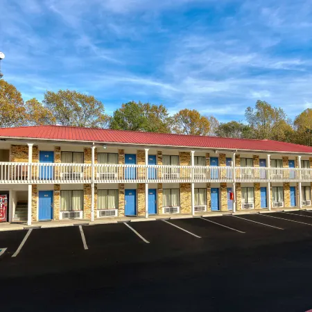 Motel 6 Cookeville, TN