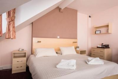 Single Room with Private External Bathroom Rewley House University of Oxford Photo