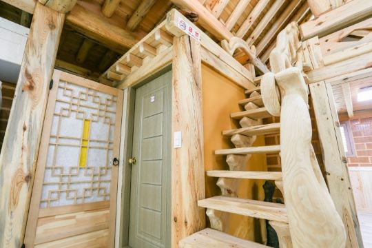 단양 한옥행복충전소 내부 한옥 마루 이미지