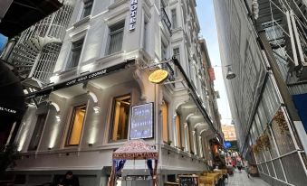 Taksim Galatist Hotel