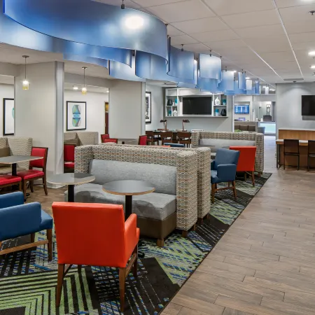 Holiday Inn Express ATLANTA AIRPORT-COLLEGE PARK by IHG