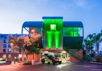 Holiday Inn Oceanside Camp Pendleton Area Hotels near Oceanside Pier Amphitheater