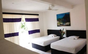 Room in Guest Room - Apartment with Blacony and Sea View
