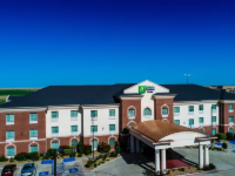 Holiday Inn Express & Suites PAMPA by IHG Hotels in Pampa