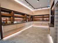 B&B โรงแรมคอลน์-ซิตี้ - พร้อมอาหารเช้า