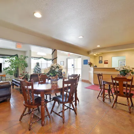 Americas Best Value Inn and Suites Ada