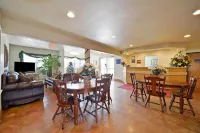 Americas Best Value Inn and Suites Ada