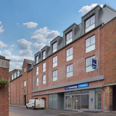 Travelodge Winchester 윈체스터 스쿨 오브 아트 주변 호텔