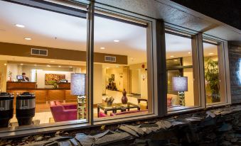 Red Lion Inn & Suites Olympia, Governor Hotel