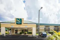 Quality Inn Các khách sạn ở Madison