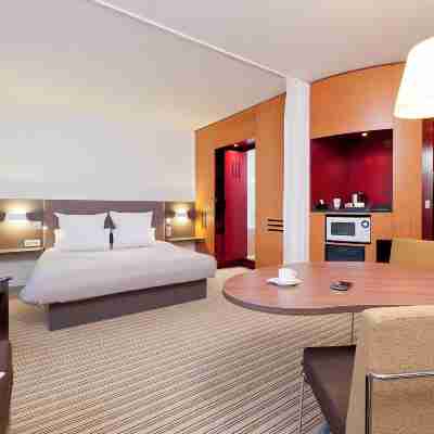 Novotel Suites Gare Lille Europe Rooms