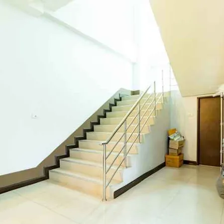 Udee Living Place