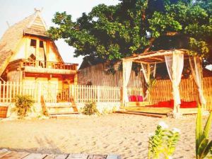 Sunset Moyo Bungalows