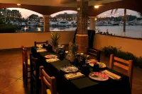 Hotel Boutique Marina Banderas Suites - breakfast