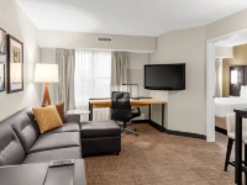 เรสซิเดนซ์อินน์ บายแมริออท พีชทรีคอร์เนอร์ส โรงแรมในนอร์ครอส