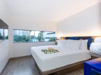 COSI Pattaya Wong Amat Beach Hotels near Mum Aroi Naklua