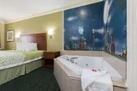 Days Inn & Suites by Wyndham Big Spring Hotels near College Park Shopping Center