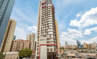 Ramada Encore by Wyndham Kuwait Downtown