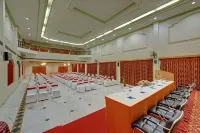 SRM Hotel Trichy Hotels in Tiruchirappalli