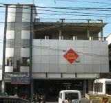 The Centre Square Hotel Hotels near Noori Masjid