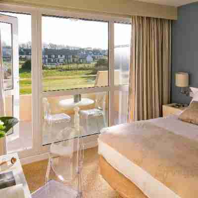 Best Western Plus le Roi Arthur Hotel et Spa Rooms