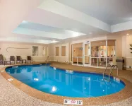 Comfort Suites West Warwick - Providence - Pool
