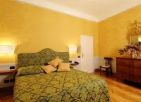 Palazzo Tucci Residenza d'Epoca - B&Bs (Bed and breakfast)