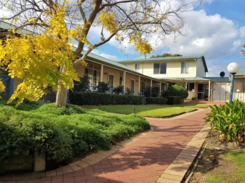 Park Avenue Holiday Units Hotels in Middleton Beach