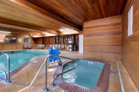 Best Western Plus Cascade Inn  Suites Hotels in Camas