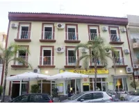 Candisol Cozy Inns