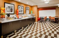 Hampton Inn Madison-East Towne Mall Area