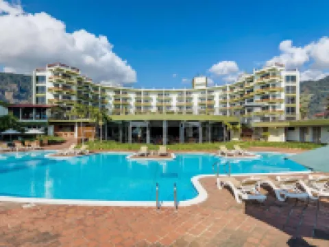 Porta Hotel del Lago Hoteles en Panajachel