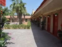Marhaba Resort and Boutique Hotel โรงแรมใกล้ย่านอัลคาน