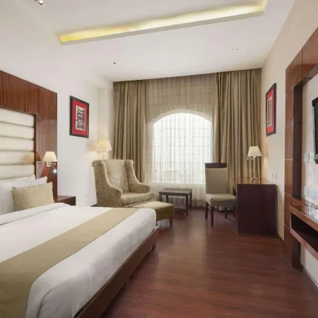 Days Hotel by Wyndham Panipat Hotéis em Panipat