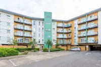 Tamblin Lodge - Fresh, Modern Apartment Hotel dekat University of Hertfordshire