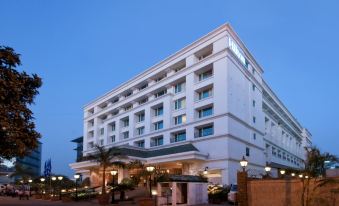 Hilton Mumbai International Airport