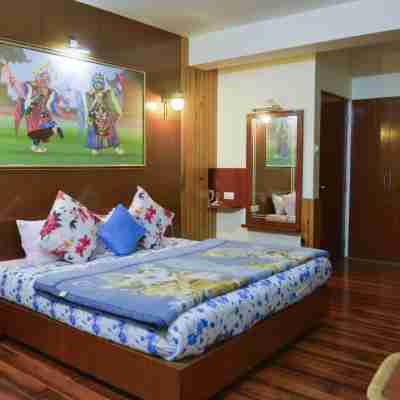 Ghonday Village Resort Kaluk Sikkim Rooms