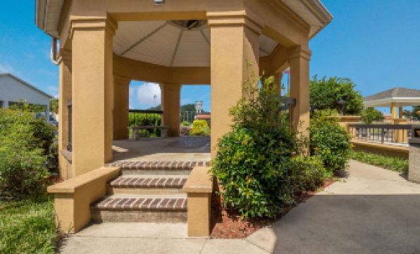 Suburban Studios Florence - Darlington