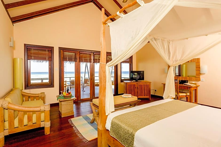 Filitheyo Island Resort Over view