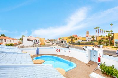 Outdoor Swimming Pool Neptuno Bungalows - Adults Only Photo