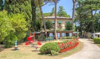 Hotel Kursaal Hôtels à : Magione