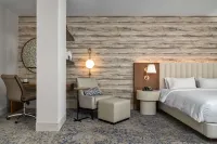 DoubleTree by Hilton Dallas - Love Field - Airport Shuttle