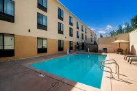 Best Western Colfax - Pools