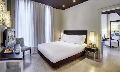 Sercotel Boulevard Vitoria-Gasteiz - parking