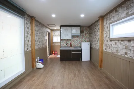 Seongju Camper Valley Pension Отели в г. Сонджу