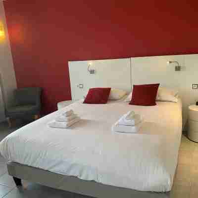 Hotel-Restaurant Le Gardon - Pont du Gard Rooms