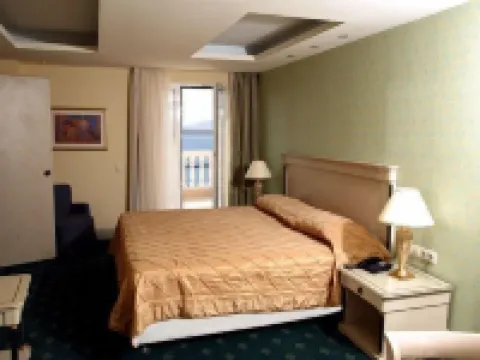 ナフシカ パレス フォキダのホテル