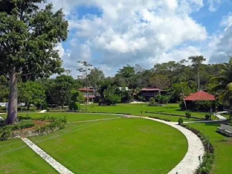 戴維先生民宿 酒店