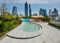 The Standard, Bangkok Mahanakhon - Romantic