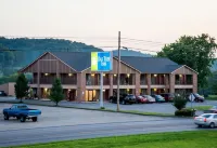Oak Tree Inn